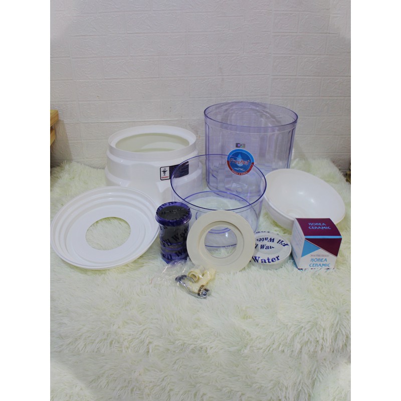 Bình lọc nước gia đình cao cấp Freshet Hàn Quốc màu trắng công suất 2lit/h bình 16lit | BigBuy360 - bigbuy360.vn