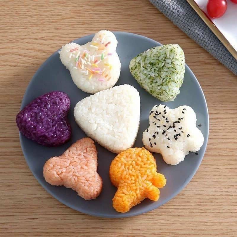 Sét 7 khuôn làm bánh, cơm silicon siêu đẹp
