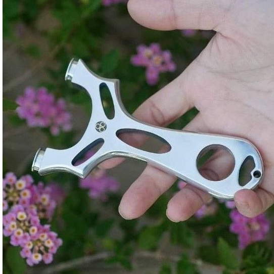 Ná cao su giá rẻ .ufo hàng cnc việt nam