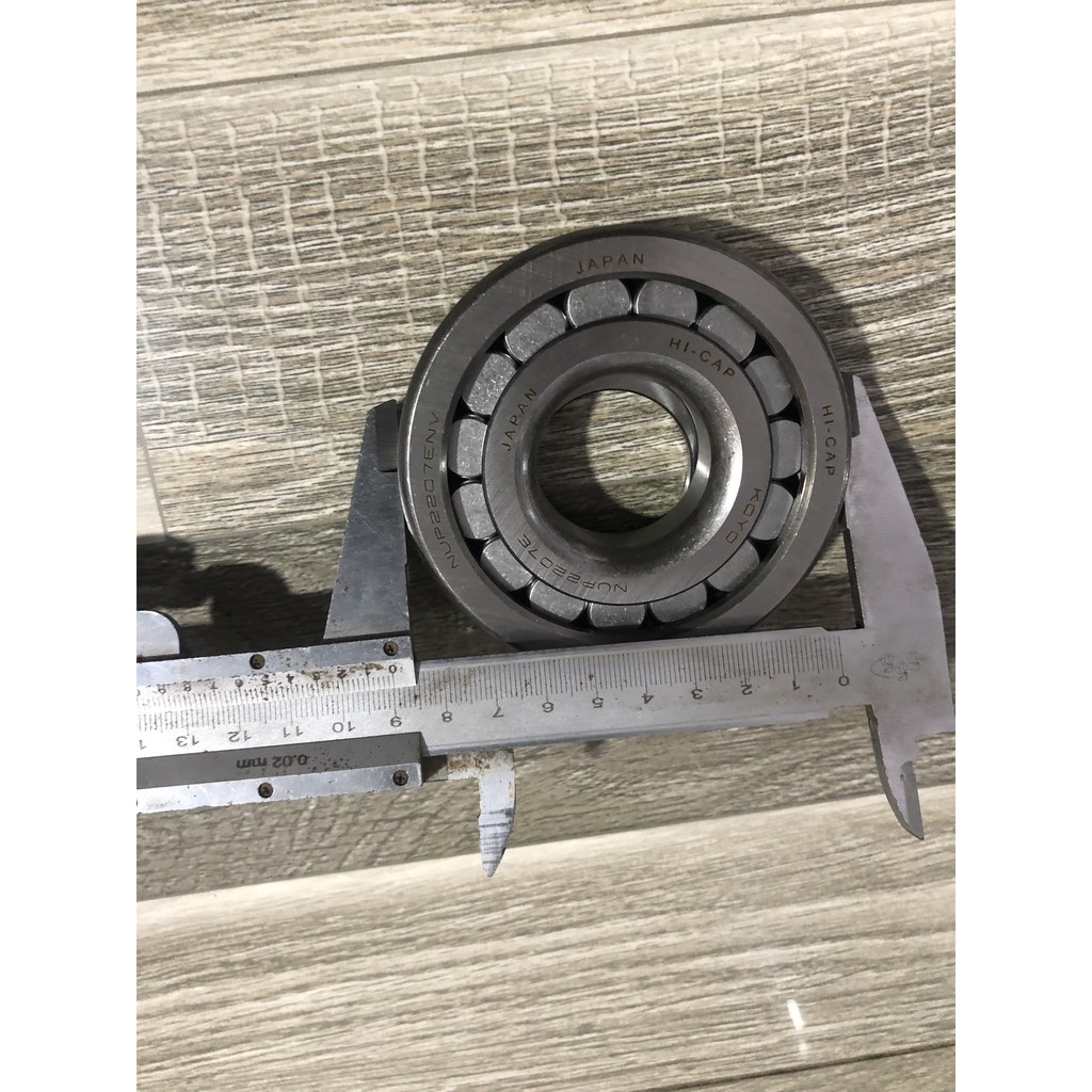 Sản phẩm gia đình làm: combo 4 Bi NUP2207E 35/90/23 Kô y ô tiêu chuẩn quốc tế