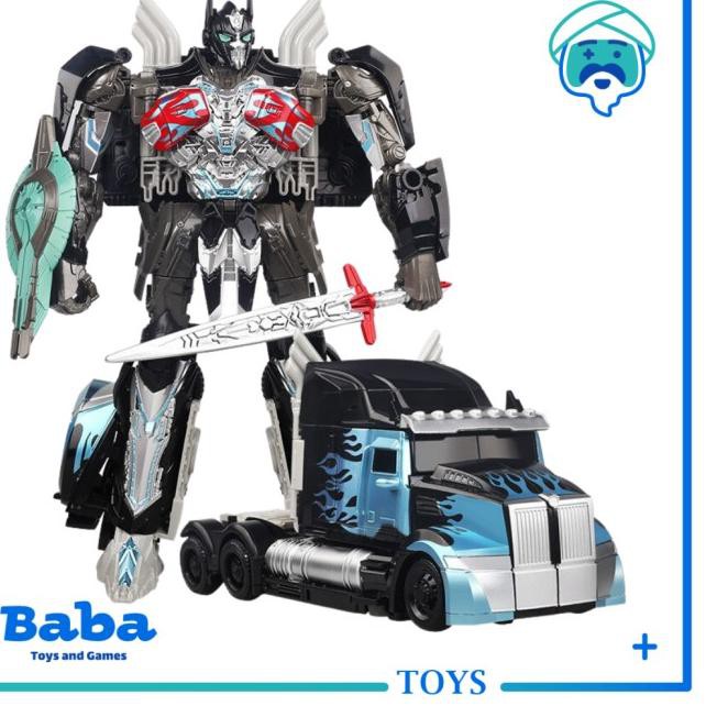 Mô Hình Robot Biến Hình Màu Đen Trong Phim Transformers