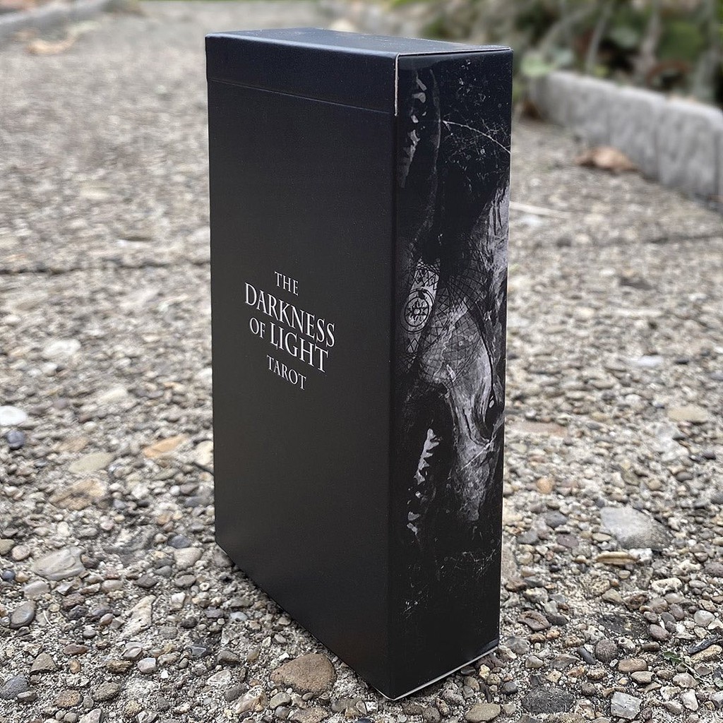 Bài Darkness of Light Tarot 4th Edition