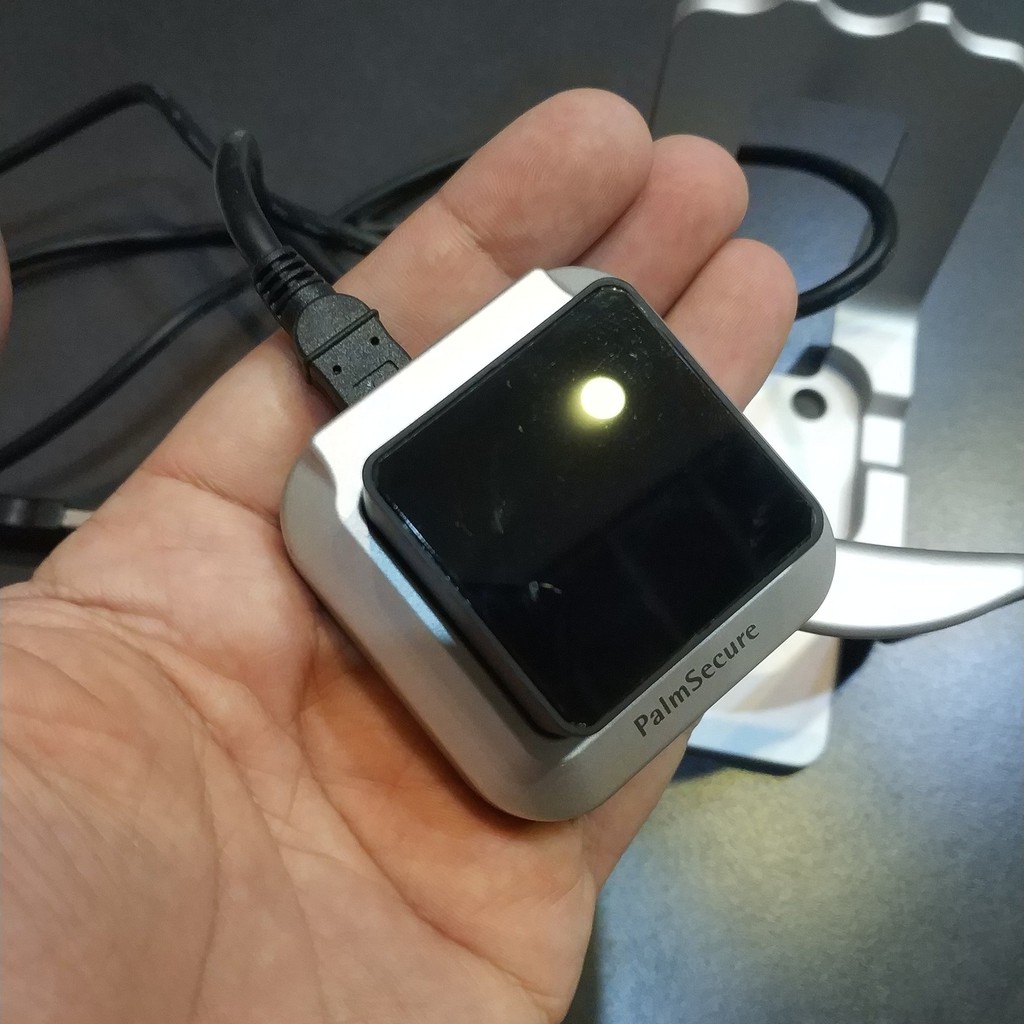 Hàng Chính Hãng,QUA SỬ DỤNG Cảm biến nhận dạng PalmSecure của Fujitsu