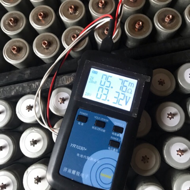 Bin sắt PHOSPHATE LIFEPO4 32650 3.2V ĐẦU VÍT 5700mah