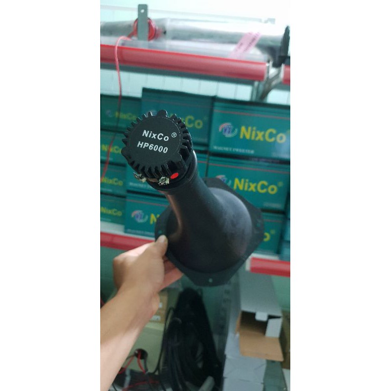 Loa phóng HP-6000