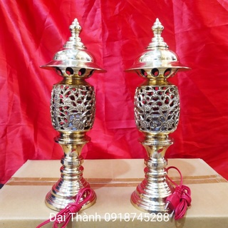 đèn thờ bằng đồng (giá 1 đôi)