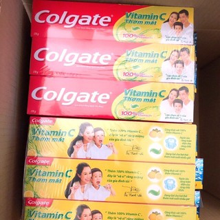 Kem đánh răng Colgate Vitamin C 170g