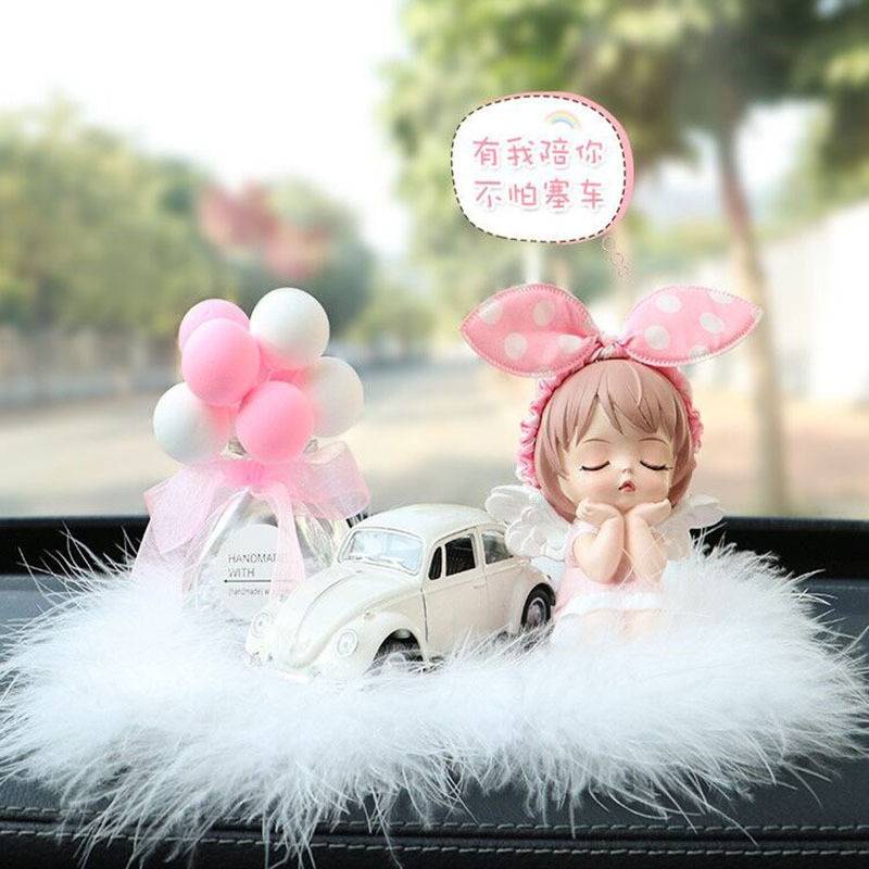 Thiên Thần Annie Bên Xe Beelte Cổ Điển Dễ Thương Trang Trí Taplo Ô Tô