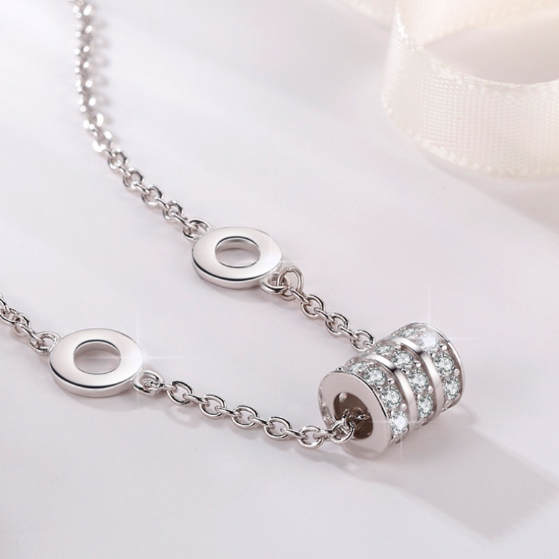 Vòng tay đính cườm nhỏ được thiết kế đẹp mắt Vòng tay thời trang cá nhân của phụ nữ