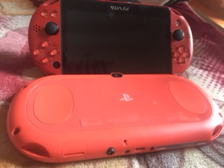 MÁY PS ViTA 2000 CAM HACK FUll GAME