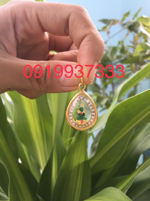 Mặt dây chuyền phật thái