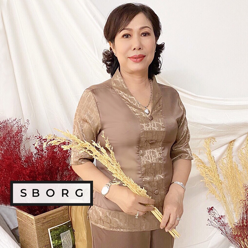 Bộ mặc nhà trung niên SBORG đồ bộ lụa satin phối gấm cổ chui tay lửng quần ống rộng có túi 50-75 kg quà tặng mẹ đi chùa