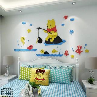 TRANH DÁN TƯỜNG MICA 3D " GẤU POO CÂU CÁ"