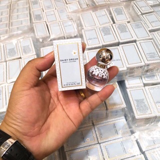 Nước hoa Daisy Dream Marc Jacobs 4ml