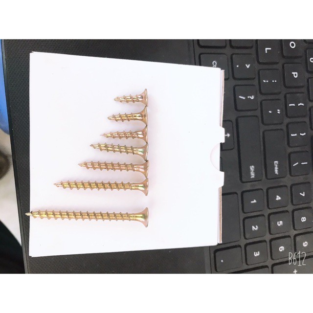 Bịch 100 con vít vàng gỗ răng thưa loại 4cm hay còn gọi 4 phân.