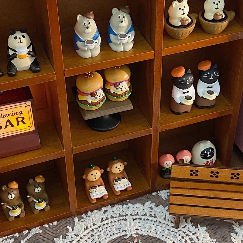 Tủ gỗ 12 ngăn trưng bày vintage