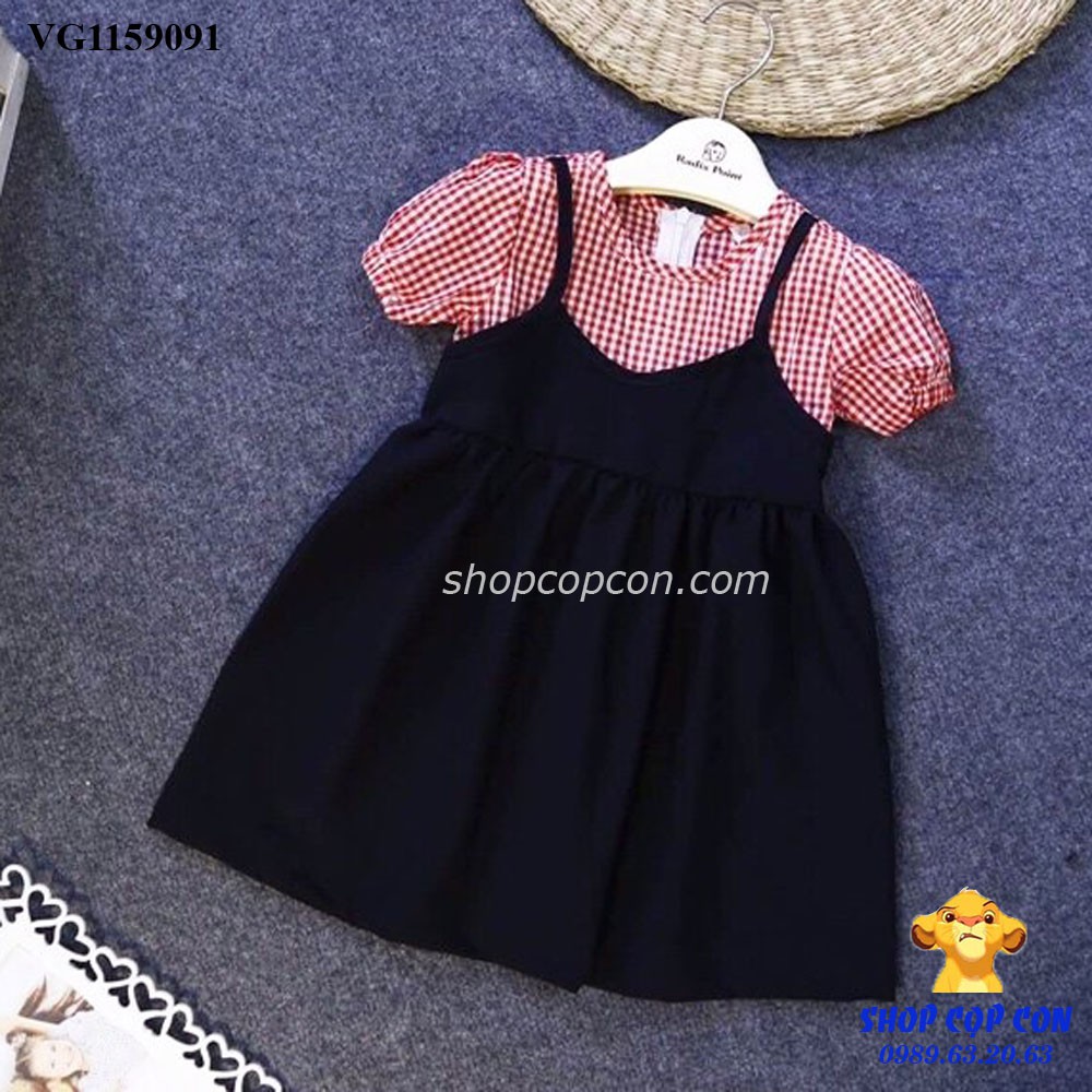Đầm yếm đen phối caro đỏ