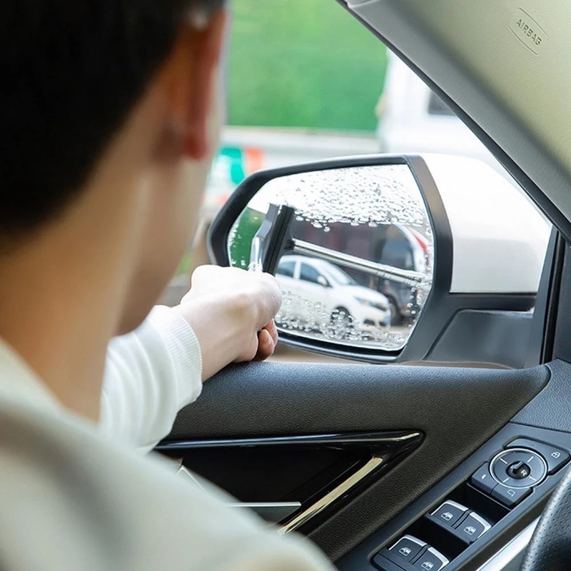 Dụng Cụ Vệ Sinh Kính Chắn Gió Xe Ô Tô Tiện Lợi