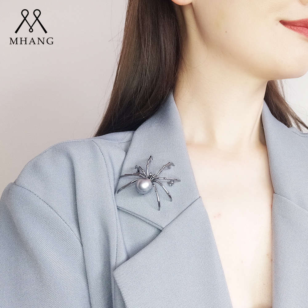Ghim Cài Áo Hình Nhện Đen Xám Thời Trang Cá Tính
