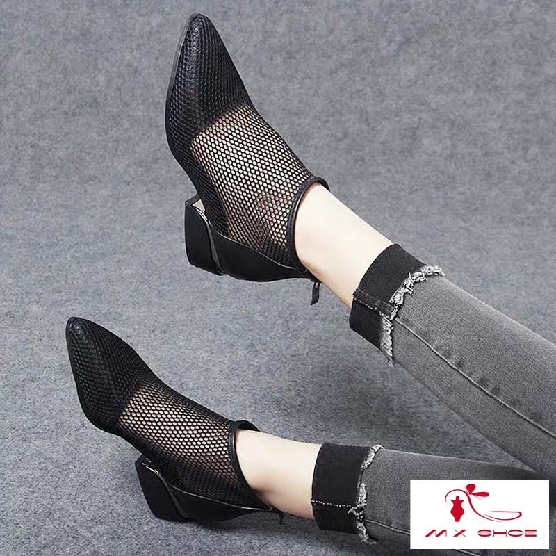 M & X ~  Giày Bốt Cao Gót Mũi Nhọn Gót Dày Bằng Da Mềm Phối Lưới Rỗng Thoáng Khí Thoải Mái Phong Cách Mới Cho Nữ