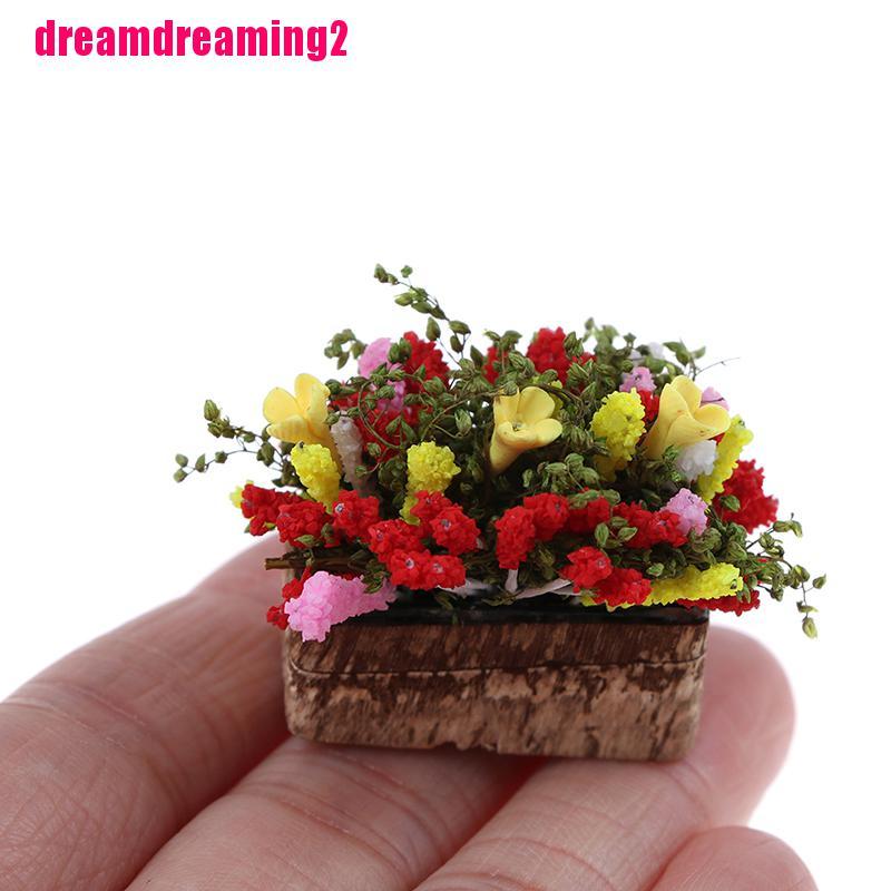 Chậu Hoa Giả Tỉ Lệ 1 / 12 Dùng Trang Trí