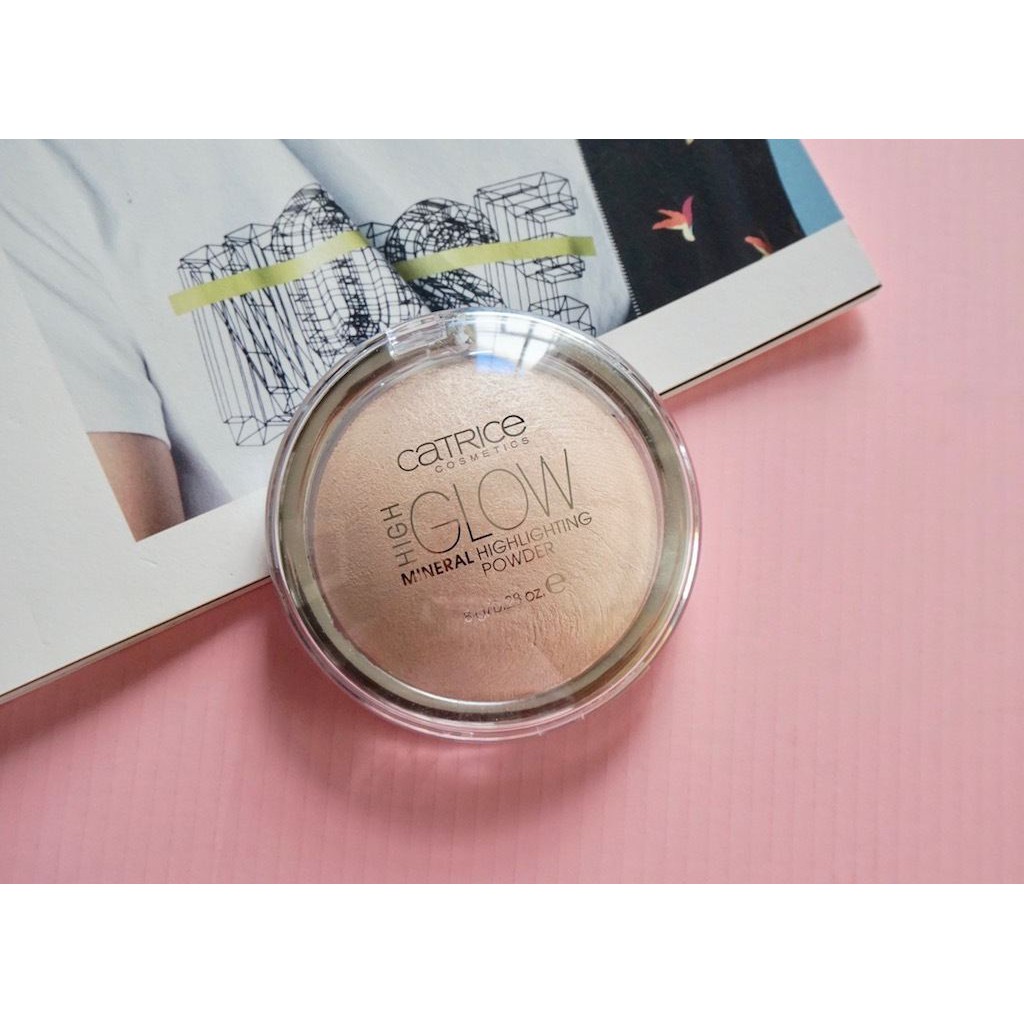 Phấn Bắt Sáng Catrice High Glow Mineral Highlighting Powder.