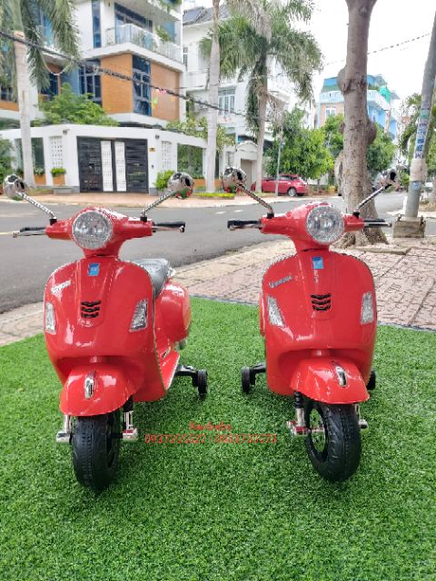 Xe điện Vespa 12V đỏ