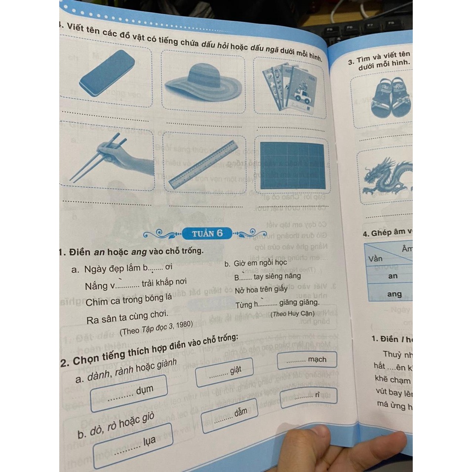 Sách - Vở thực hành chính tả lớp 3 ( Kết nối tri thức )