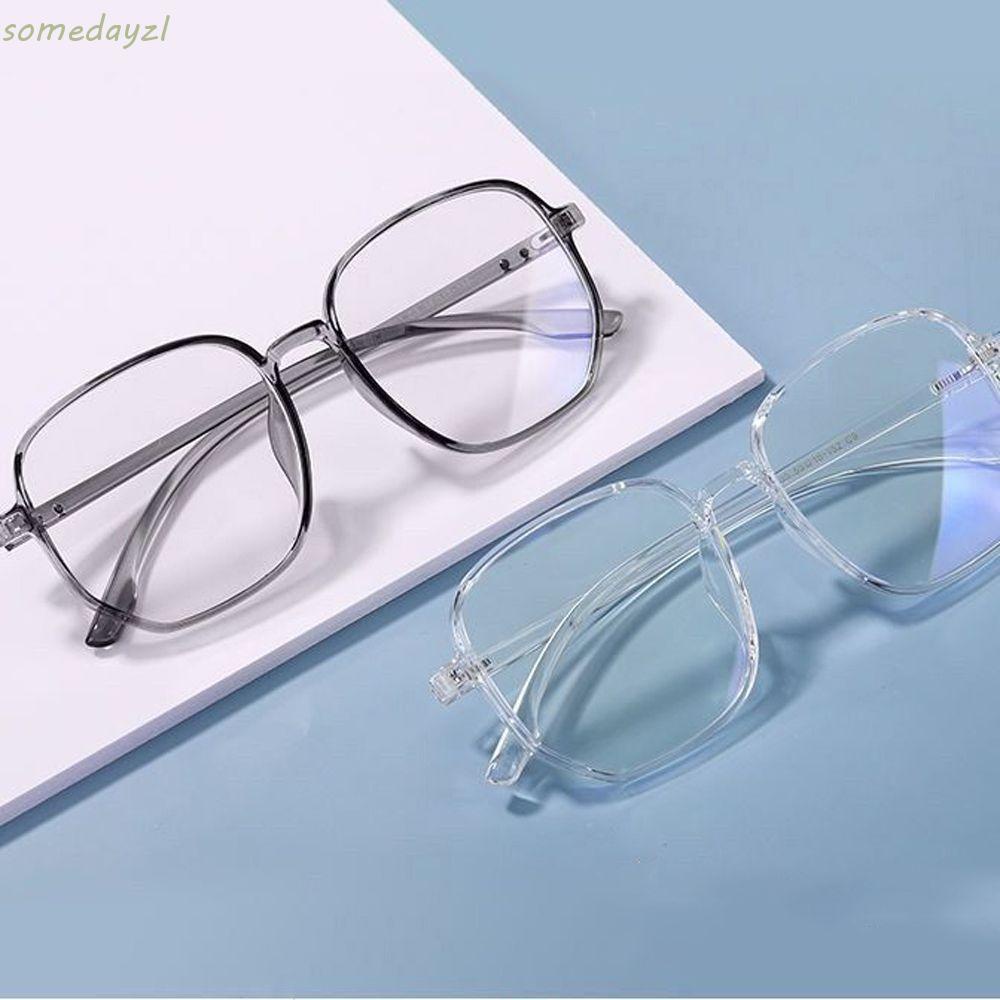 Mắt kính gọng lớn thiết kế đơn giản thời trang cho nữ