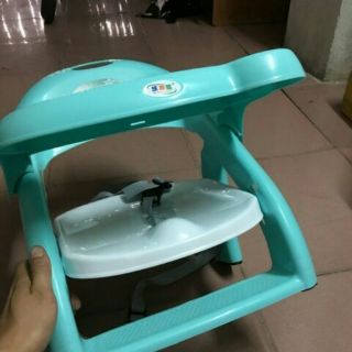 ghế ăn dặm gấp gọn