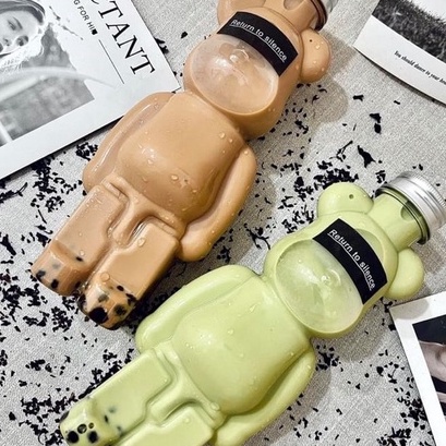 Chai Nhựa Hình Gấu Bạo Lực BEARBRICK, Chai Gấu Đựng Trà Sữa