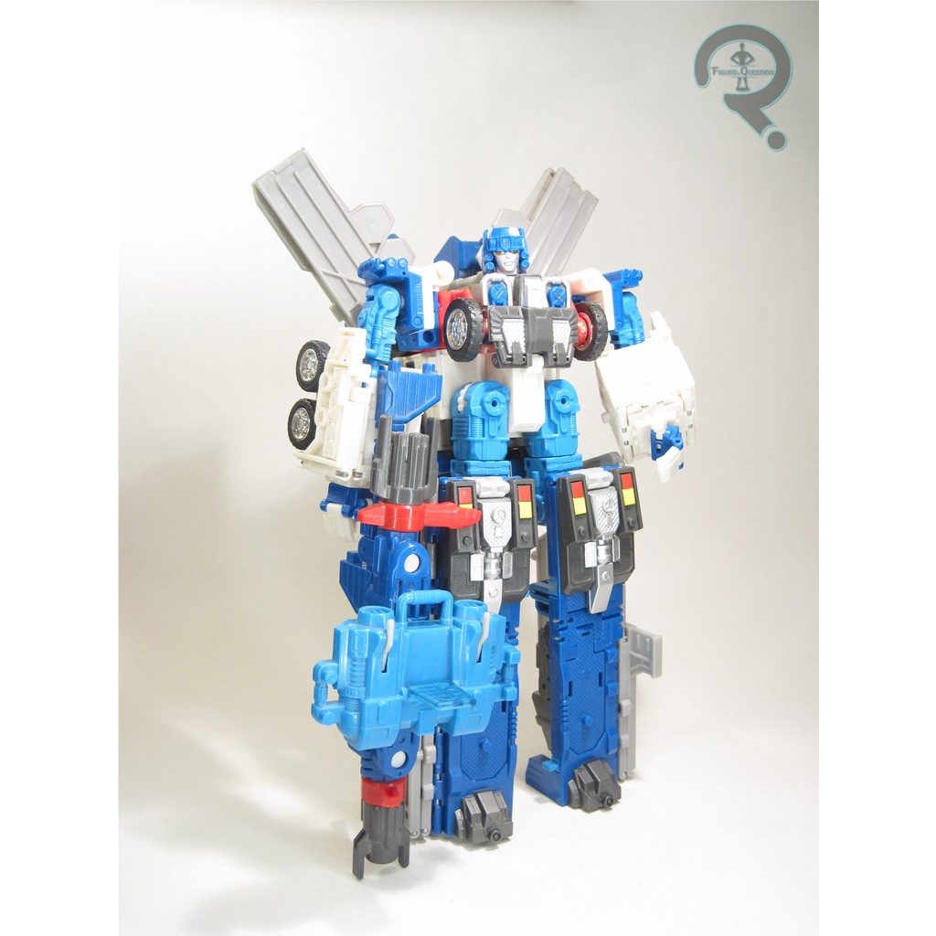 Robot Biến Hình Transformers GOD Ultra Magnus RID 2000