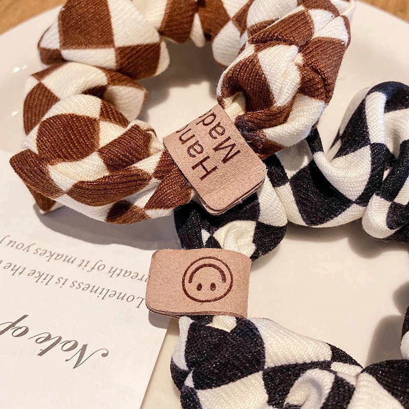 Dây Buộc Tóc Họa Tiết Caro Trắng Đen Mặt Cười Thời Trang Phong Cách Hàn Quốc
