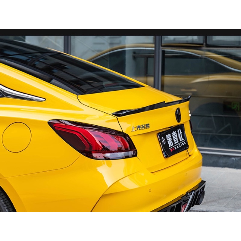 Đuôi gió cho xe mg5 loại đuôi gió thấp liền cốp hàng sơn sẵn