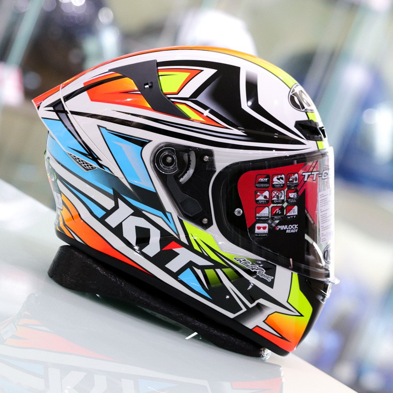 Mũ bảo hiểm Fullface KYT TT-Course