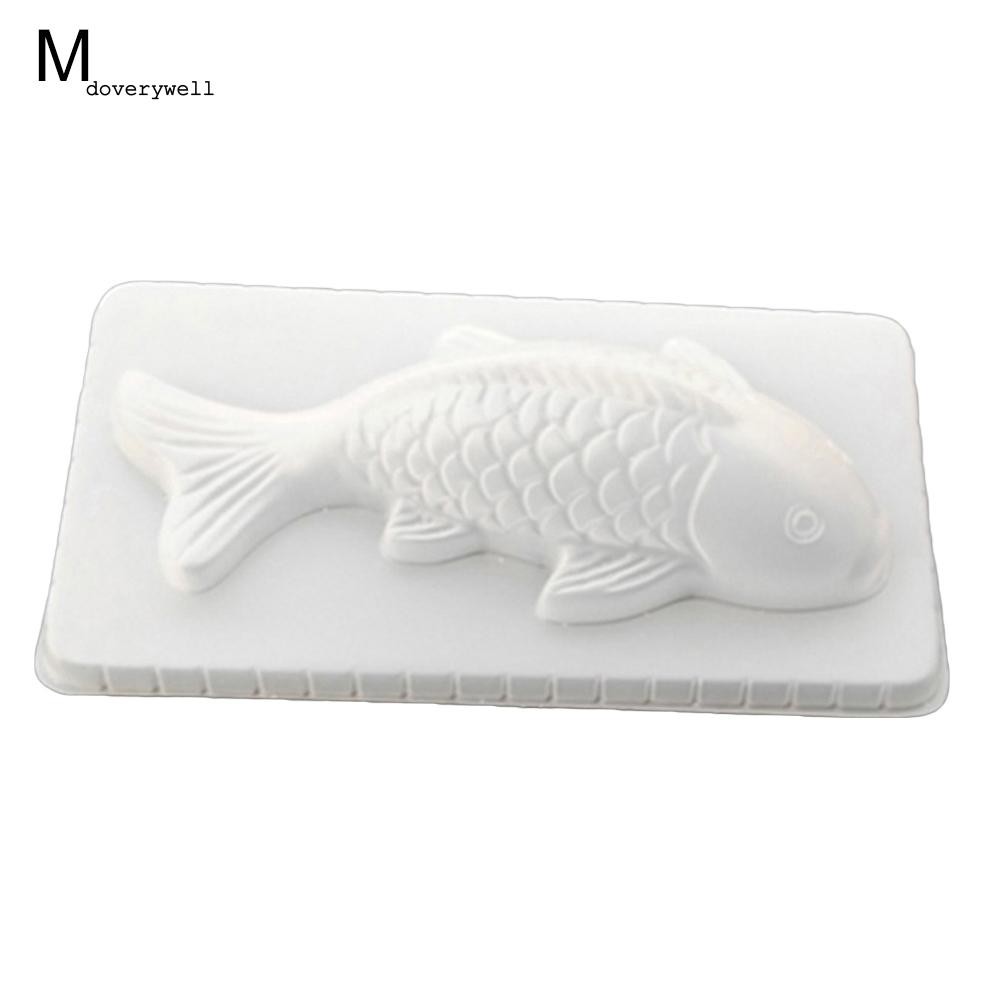 Khuôn nhựa hình cá chép trang trí cho bánh