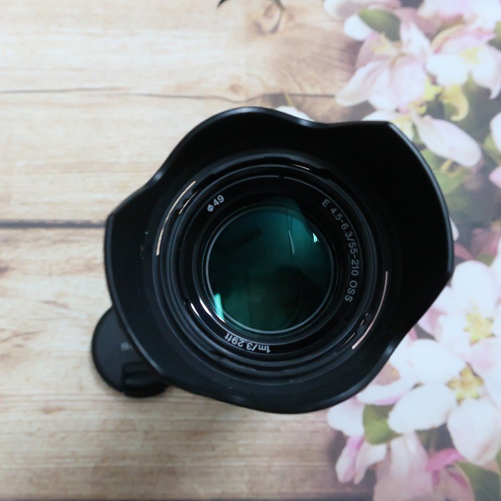 Ống kính Sony E 55-210 f/4.5-6.3 OSS