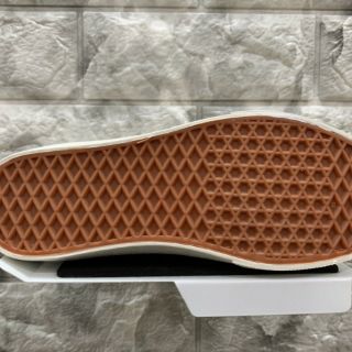 < VIDEO + ẢNH THẬT > GIÀY SNEAKER TRẮNG KẺ ĐỎ THẤP CỔ
