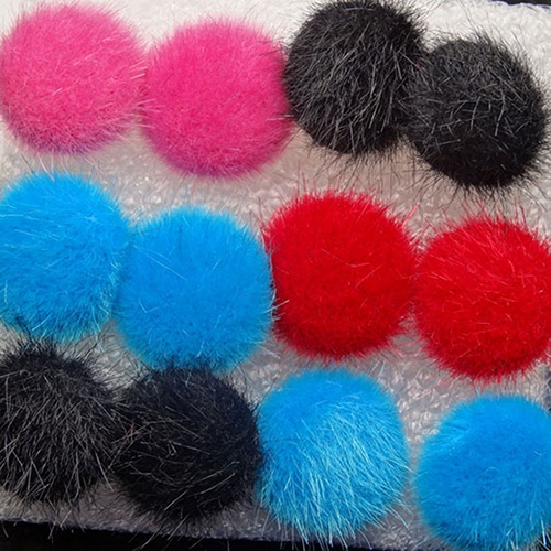 Bộ 6 cặp bông tai dạng lông ấm áp xinh xắn