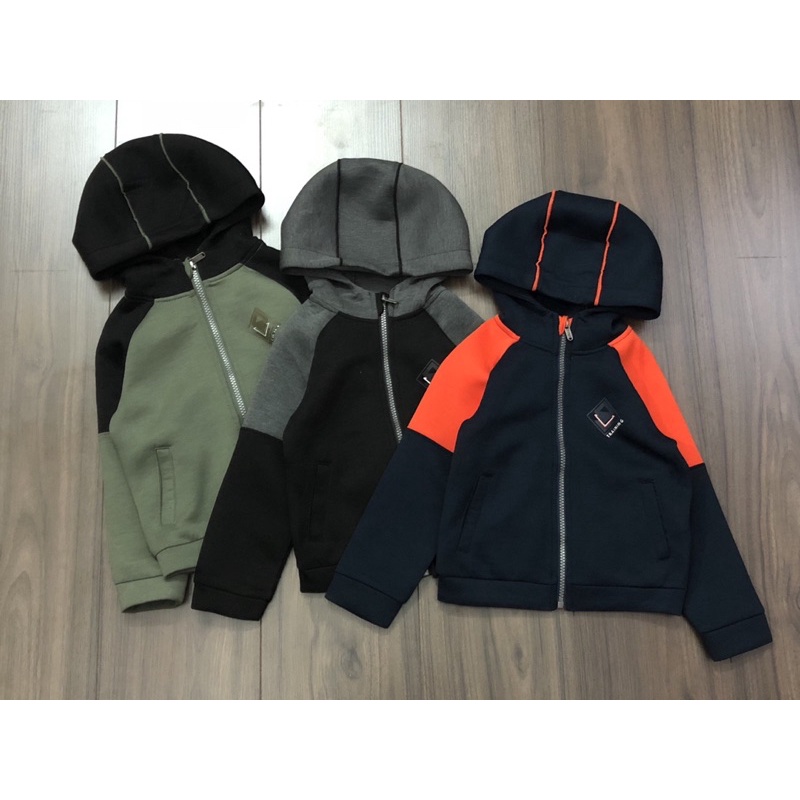 Áo khoác nỉ có mũ Kiabi dư xịn cho bé trai 12-35kg