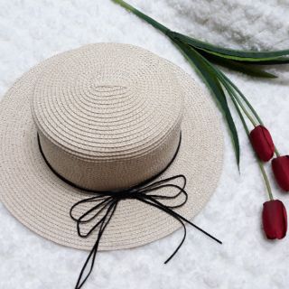Nón cói đi biển