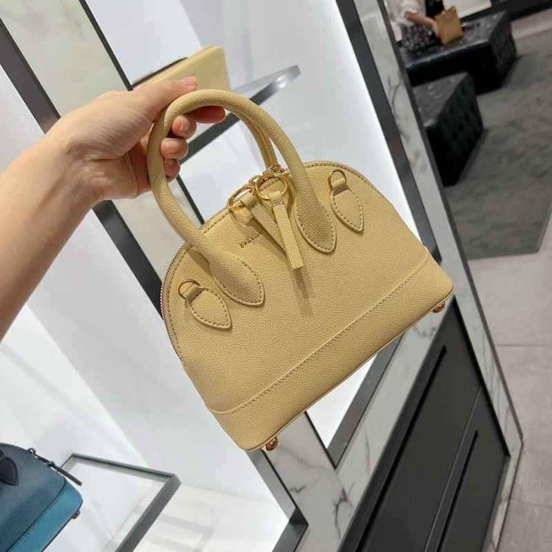 Túi hến sẵn đủ 4 màu sz 22 không box - HANA BAG
