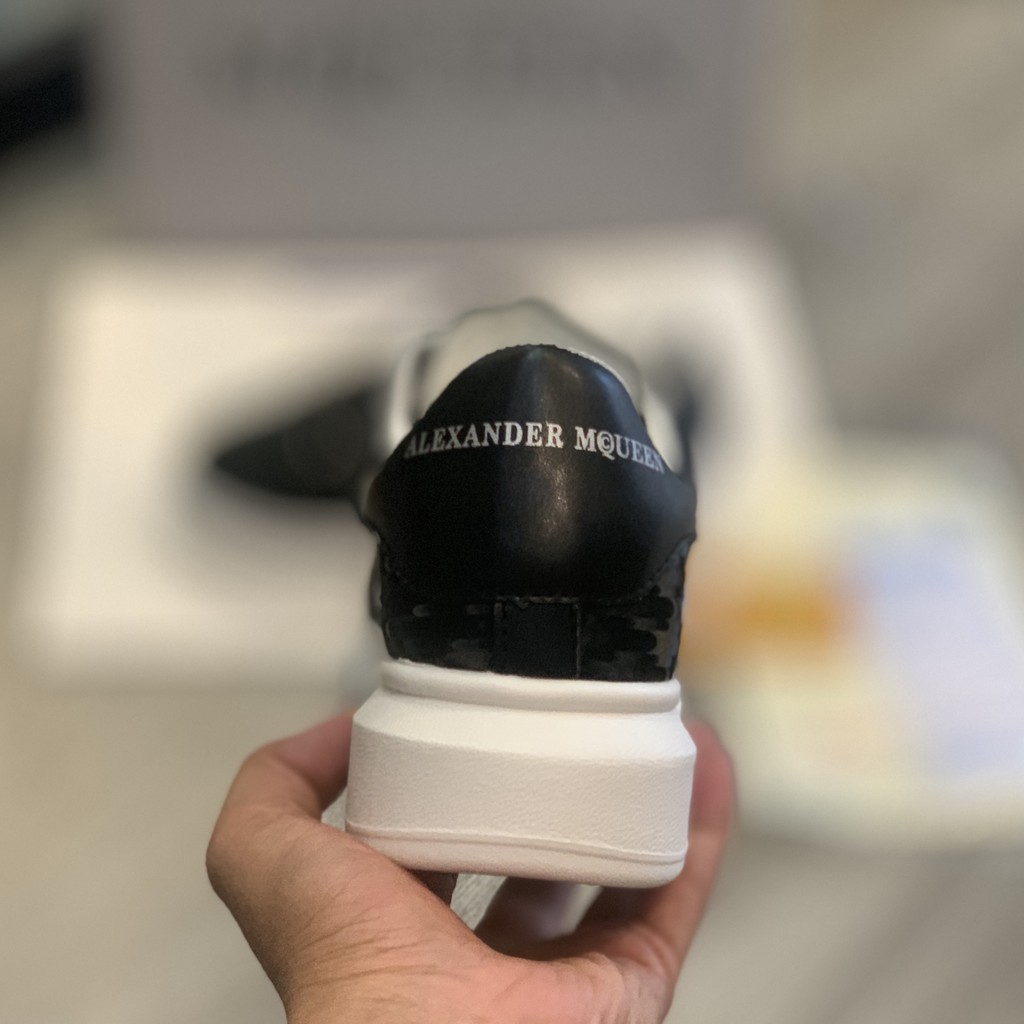 Giày M.C Queen bản Dây Lụa, da đen vảy cá 1993 SNEAKER