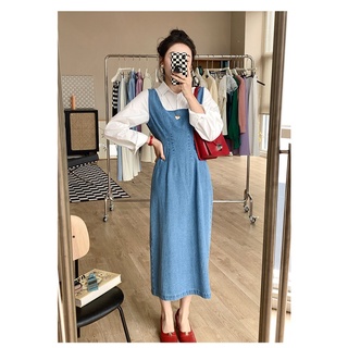 Váy set jeans xanh: áotrắng cổ đức tay dài liền thân váy dáng a dài