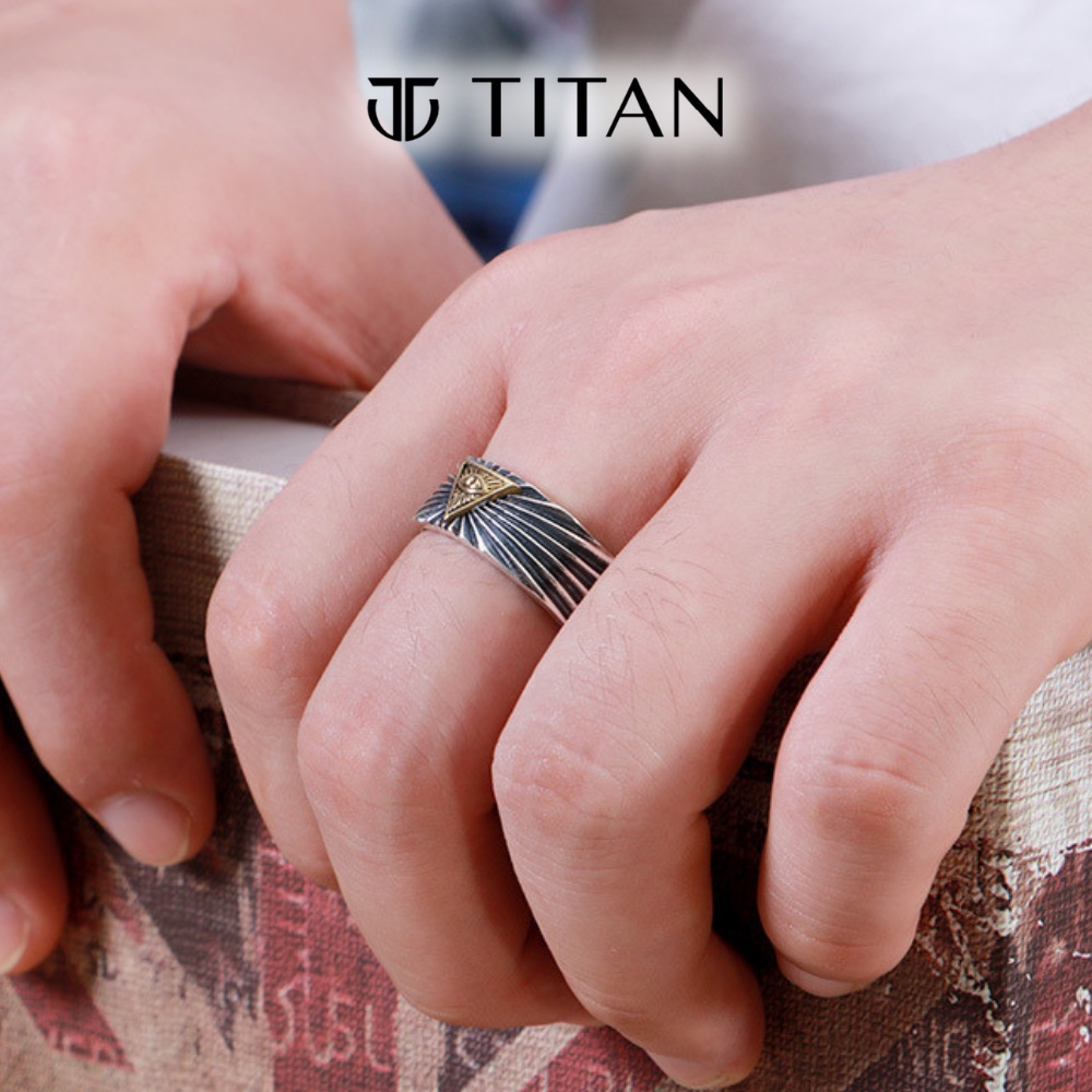 Nhẫn nam họa tiết con mắt kim tự tháp Ai Cập, nhẫn thời trang bụi bặm hiphop màu bạc, ring Titan Shop freesize unisex