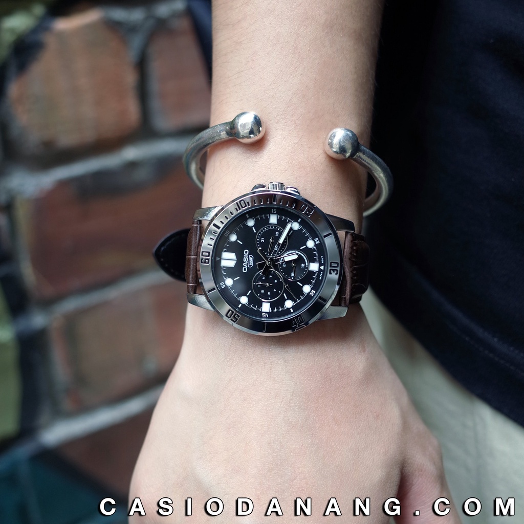 Đồng hồ nam dây da Casio Standard chính hãng Anh Khuê MTP-VD300L-1EUDF (45mm)