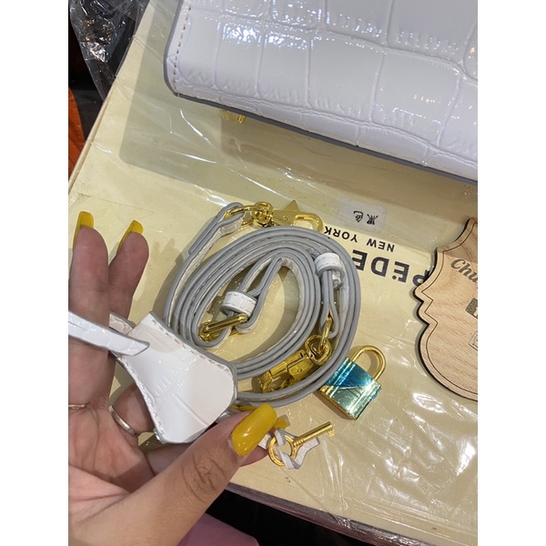 Túi Đeo Chéo H.M Bikin size 20 dáng cao full tag ổ khoá sang chảnh