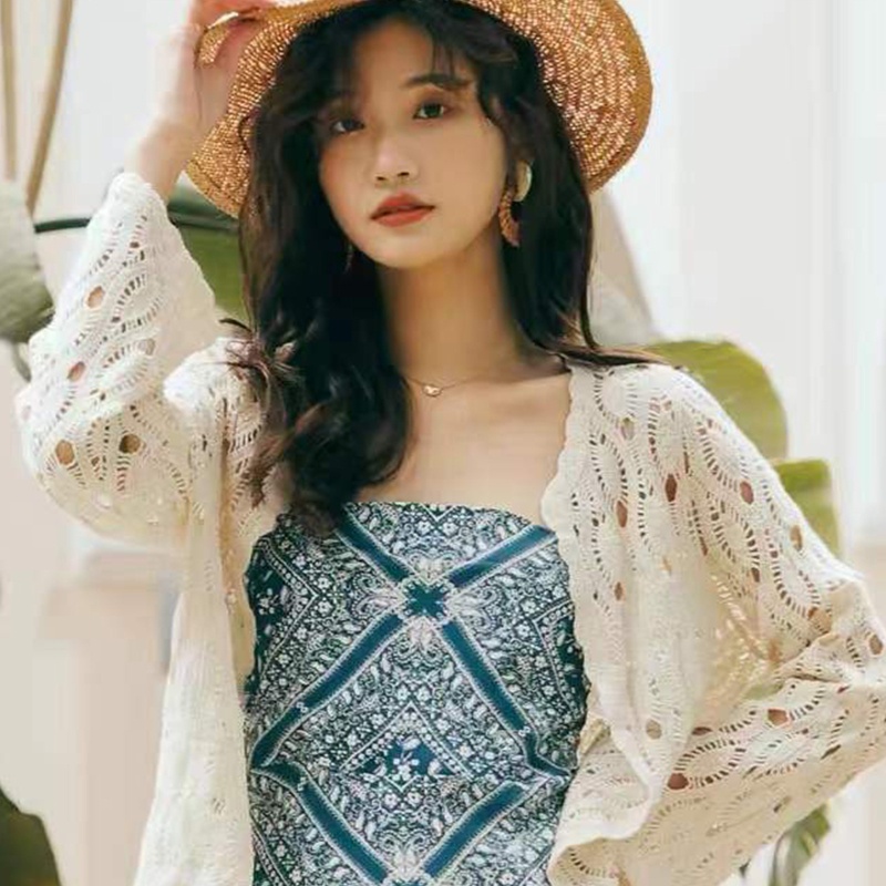 Áo khoác cardigan kimono thêu hoa khoét lỗ tay loe dài cổ chữ V hàng nút phía trước phong cách vintage dành cho nữ