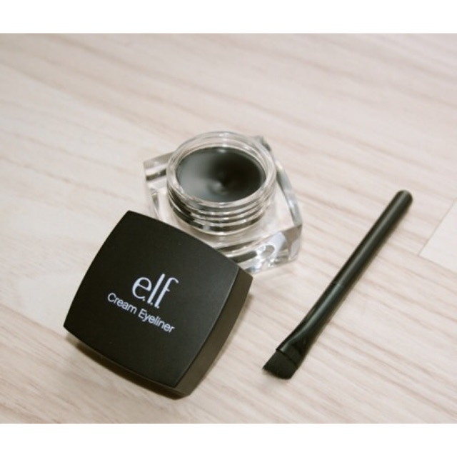 Gel kẻ mắt ELF ( k cọ)