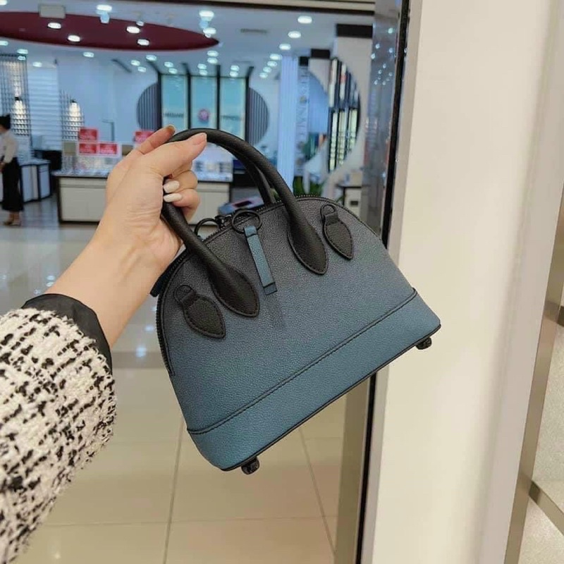 Túi xách Cnk hến mới phối màu 2 dây đeo hàng đẹp nét size 22